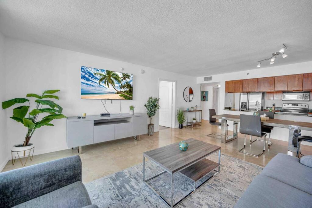 Spacious 36Th Flr 1 Bd 1 Bt • Brickell • Bay View Miami Exterior foto